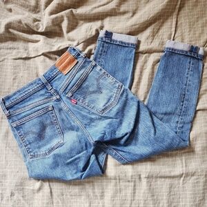 Levi's Wedgie straight jeans